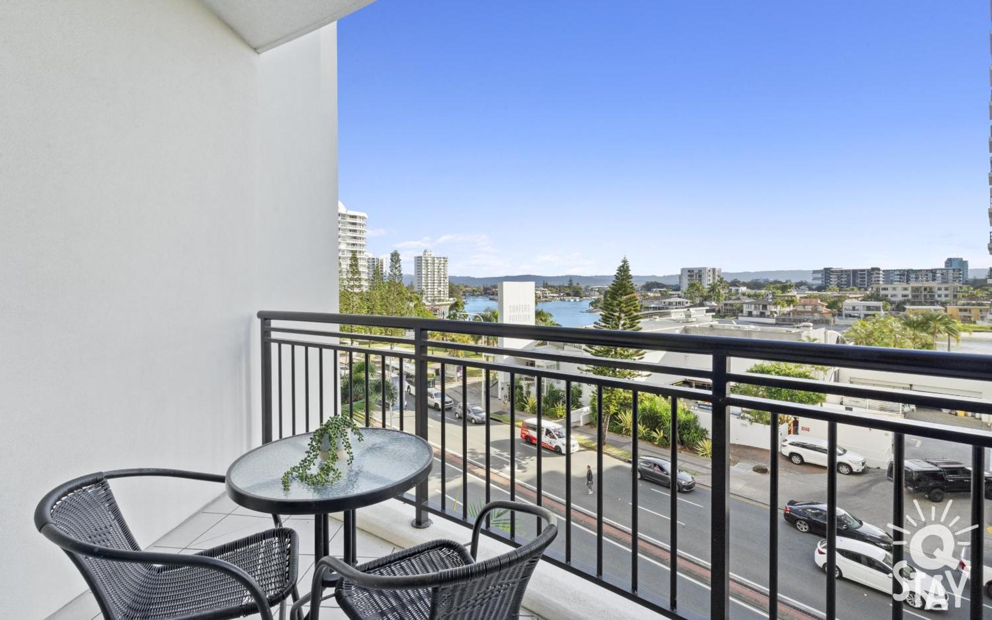 Chevron Renaissance Surfers Paradise Mid Week Madness Deal - Q Stay Gold Coast Zewnętrze zdjęcie