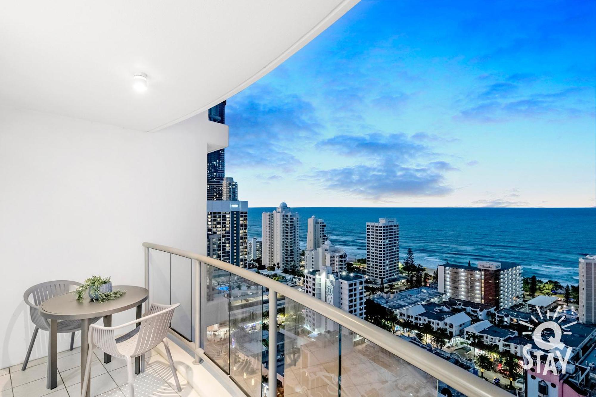 Chevron Renaissance Surfers Paradise Mid Week Madness Deal - Q Stay Gold Coast Zewnętrze zdjęcie