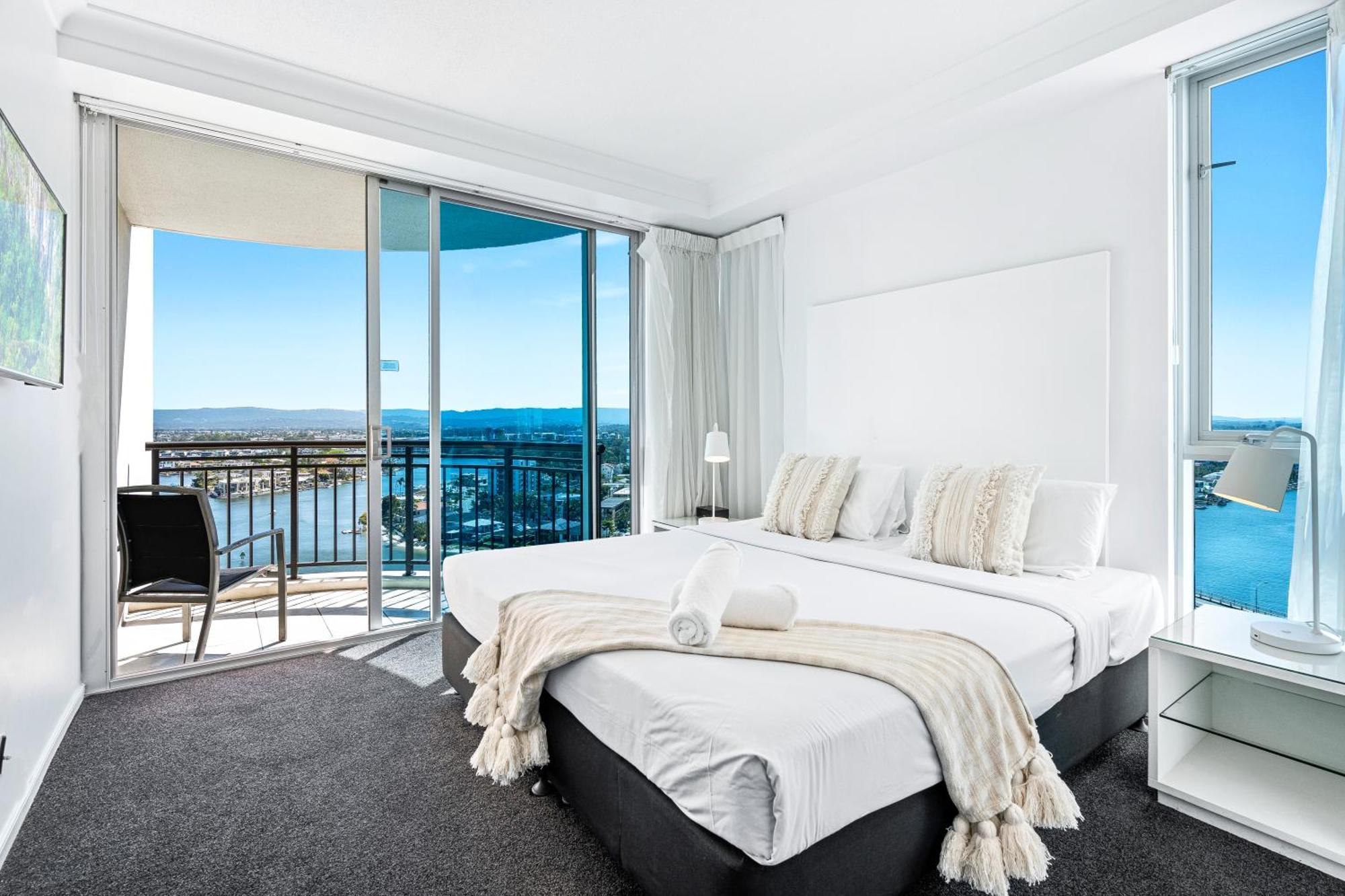 Chevron Renaissance Surfers Paradise Mid Week Madness Deal - Q Stay Gold Coast Zewnętrze zdjęcie